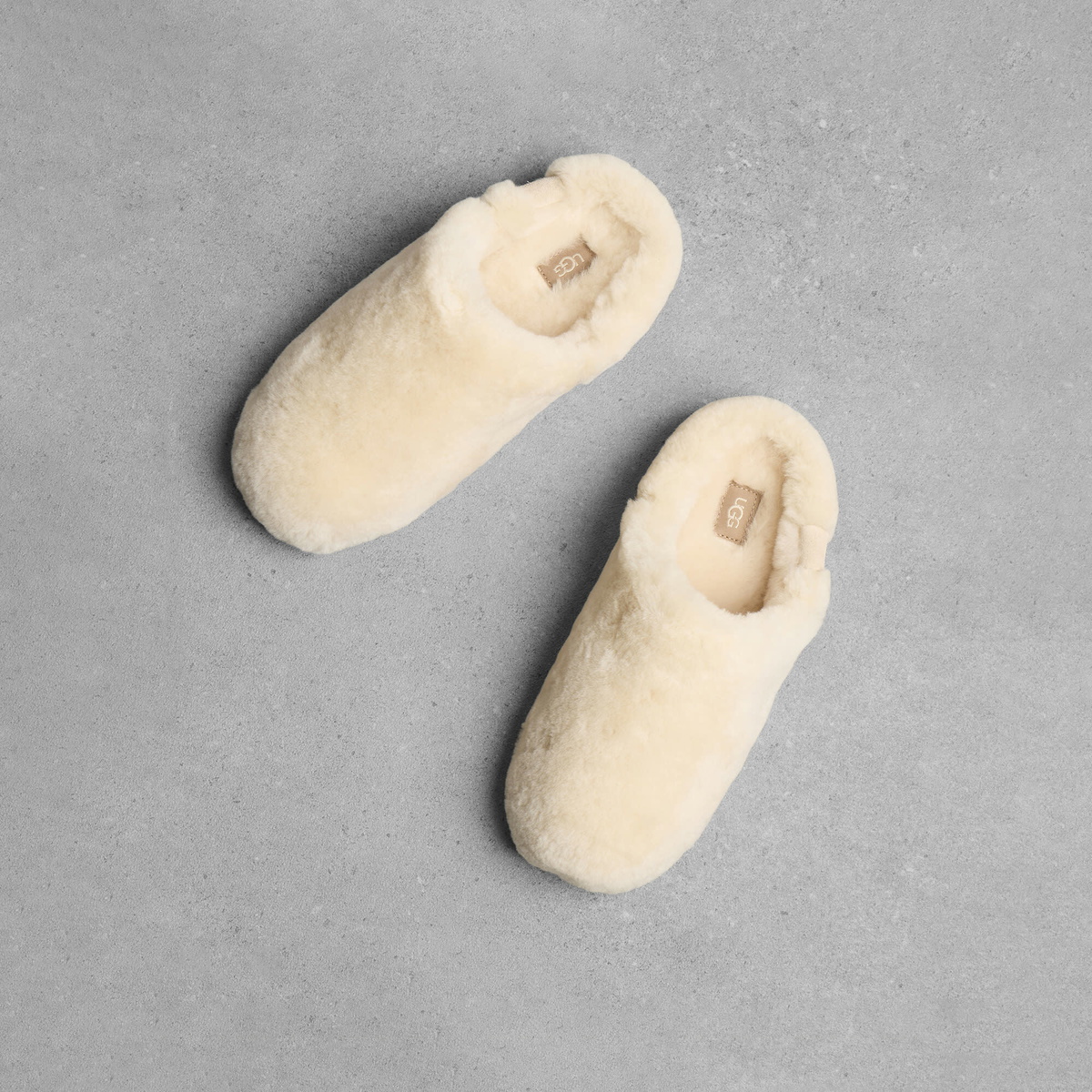 UGG Women's Elea Fluffed Slip-On in Natural