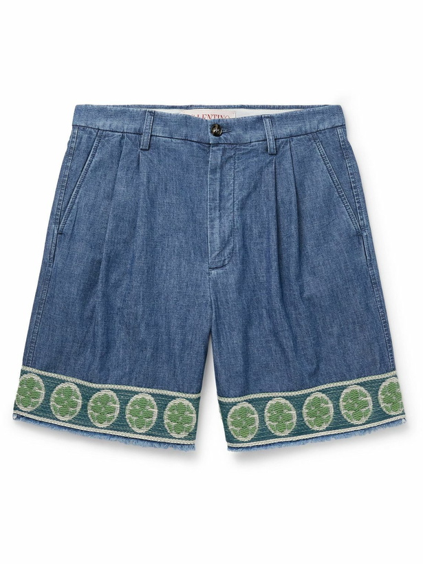 Photo: Valentino Garavani - Wide-Leg Pleated Embroidered Denim Shorts - Blue