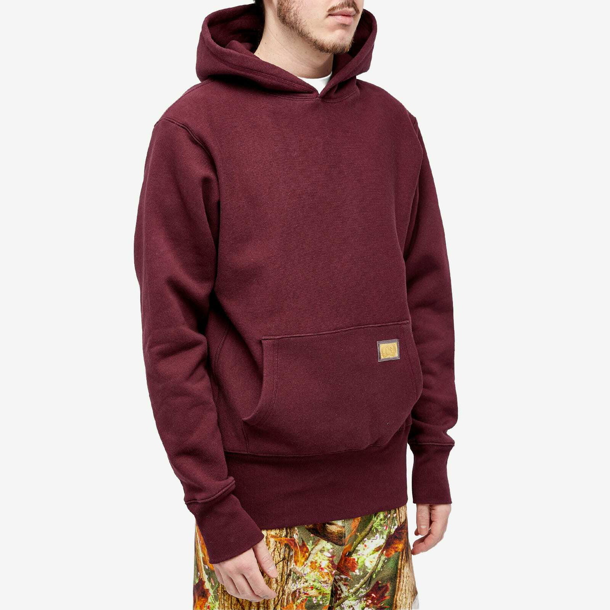 Advisory Board Crystals Men's 123 Popover Hoodie in Port