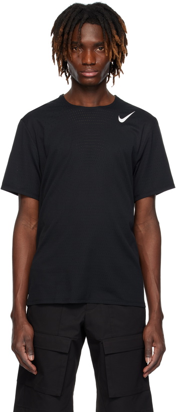 Photo: Nike Black AeroSwift T-shirt