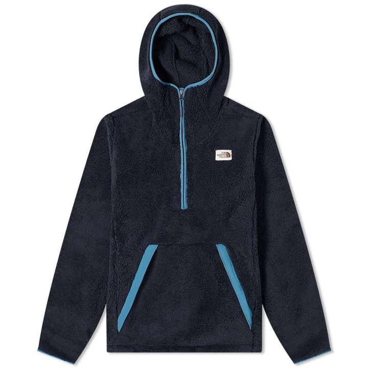 Photo: The North Face Campshire 1/2 Zip Hooded Fleece