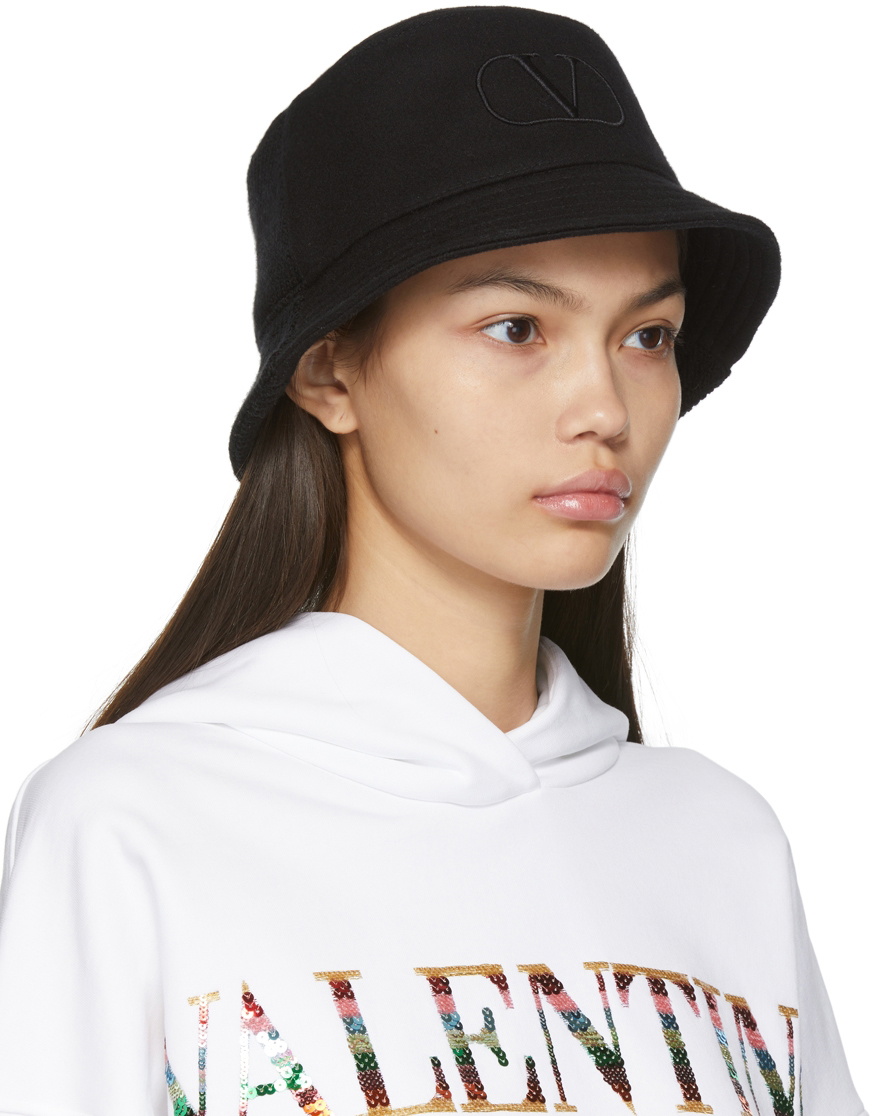 Valentino Garavani Black V Logo Bucket Hat Valentino Garavani