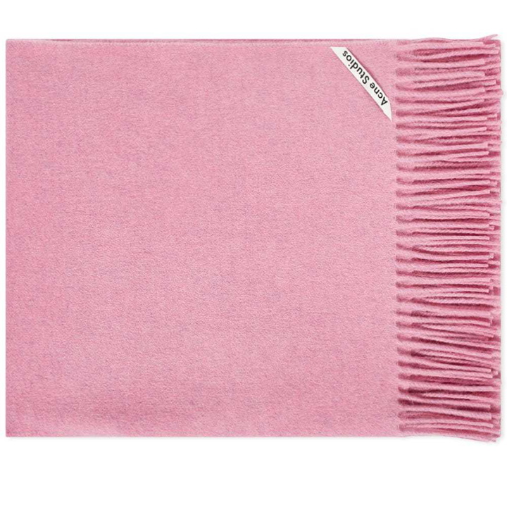 Photo: Acne Studios Canada New Scarf