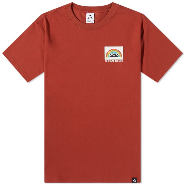 Photo: Nike ACG Flag Tee