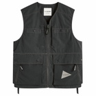 and wander Men's Tough Aramid Vest in Charcoal
