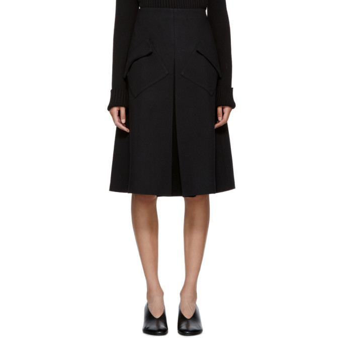 Photo: Sara Lanzi Black Wool Pleated Midi Skirt