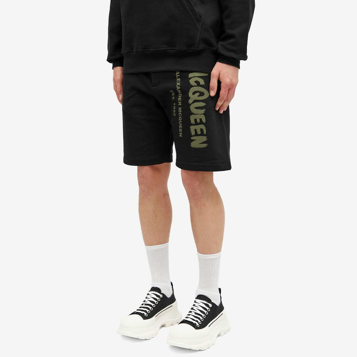 ショートパンツ alexander mcqueen Alexander McQueen Shorts Black Alexander McQueen logo-print Cotton Shorts | Black | FARFETCH