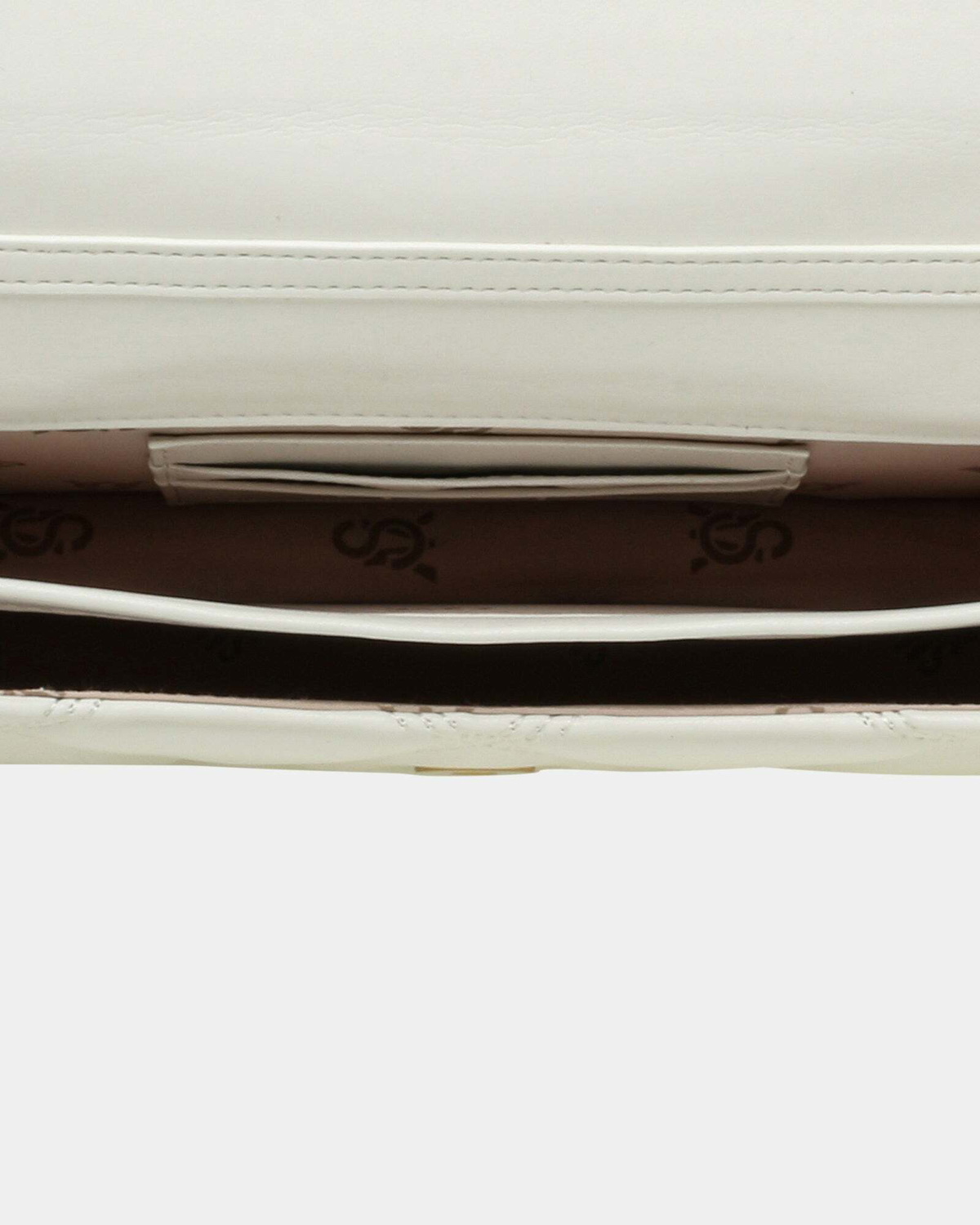 Steve Madden Bjeffa Bag in White