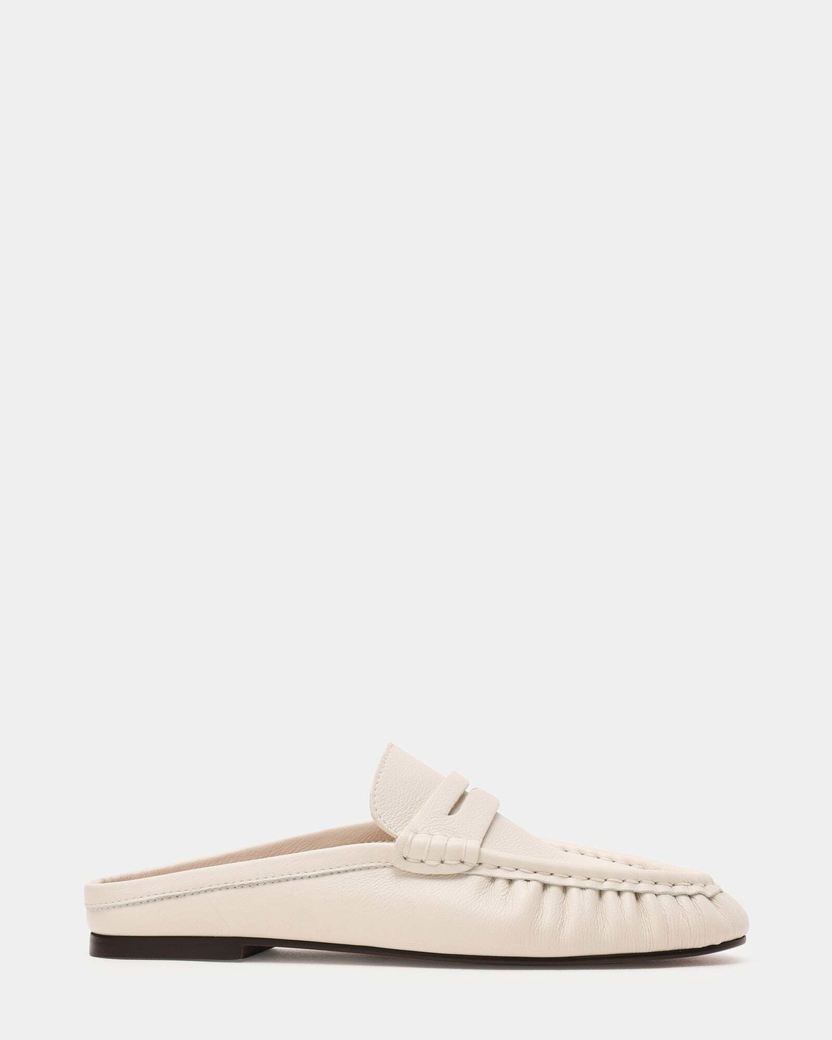 Steve Madden Rafe Flats in White