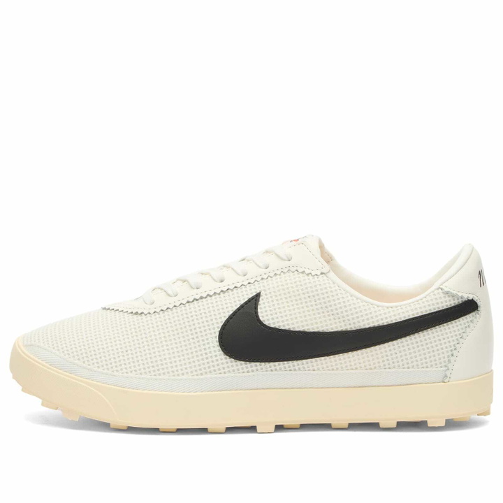 Photo: Nike Astrograbber Txt Sneaker in Sail/Black