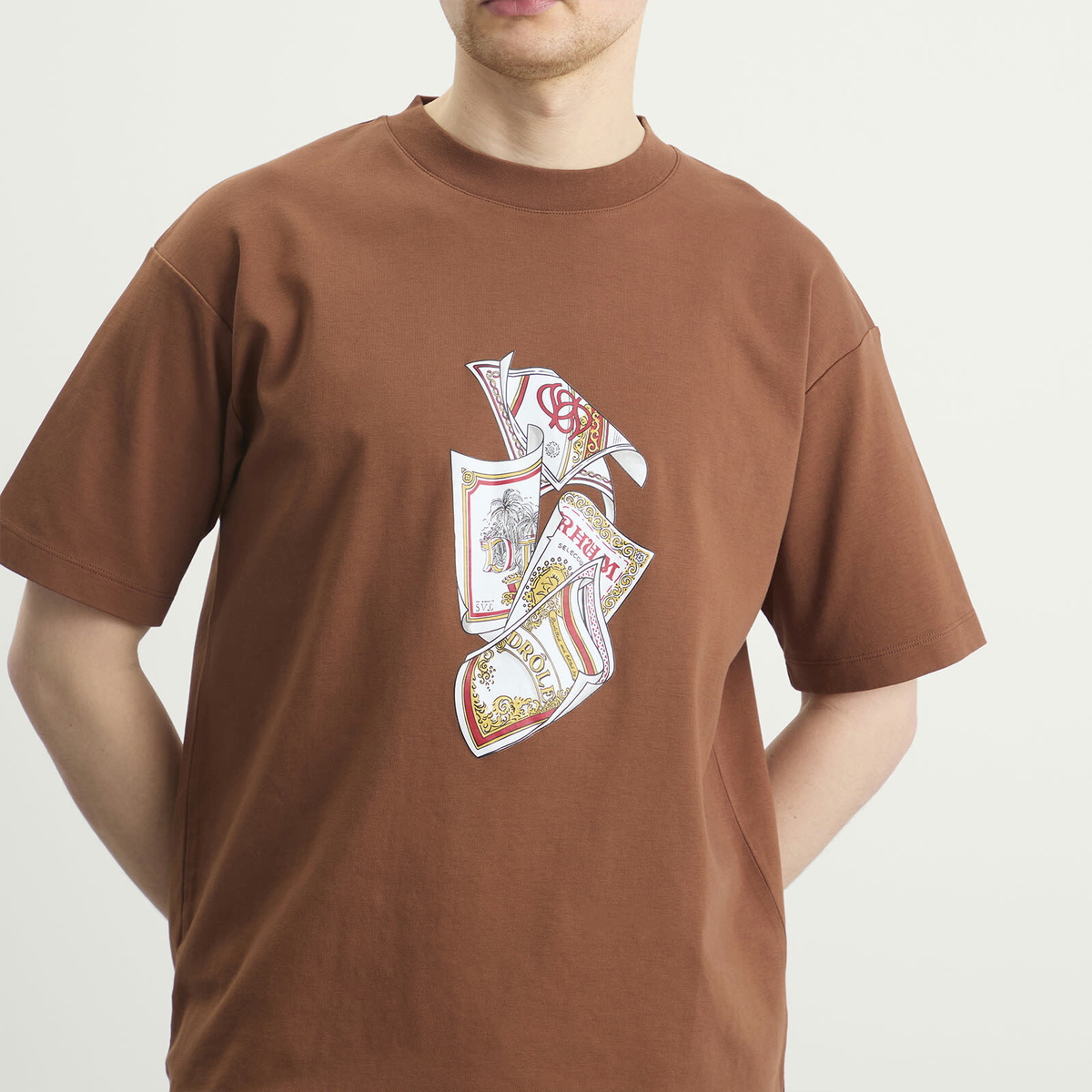 Drôle de Monsieur Men's Rum Labels T-Shirt in Brown