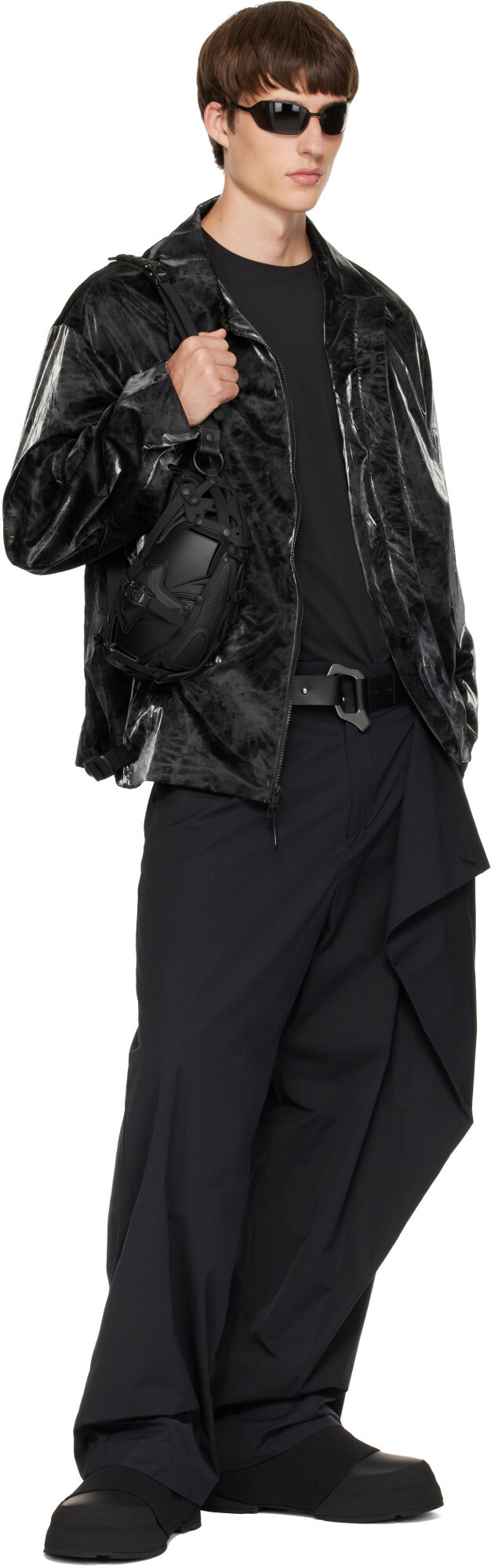 Innerraum Black Object I30 Crossbody Bag