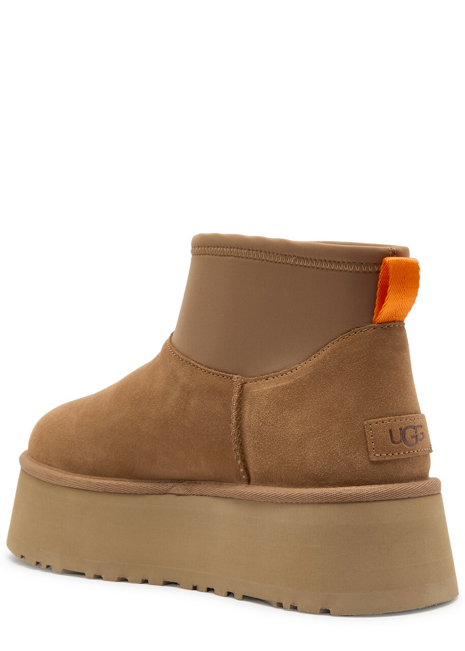 【送料&関税込】UGG Camel Suede Classic Mini Platform Ankle UGG Classic Mini Suede Family Matching Platform Booties