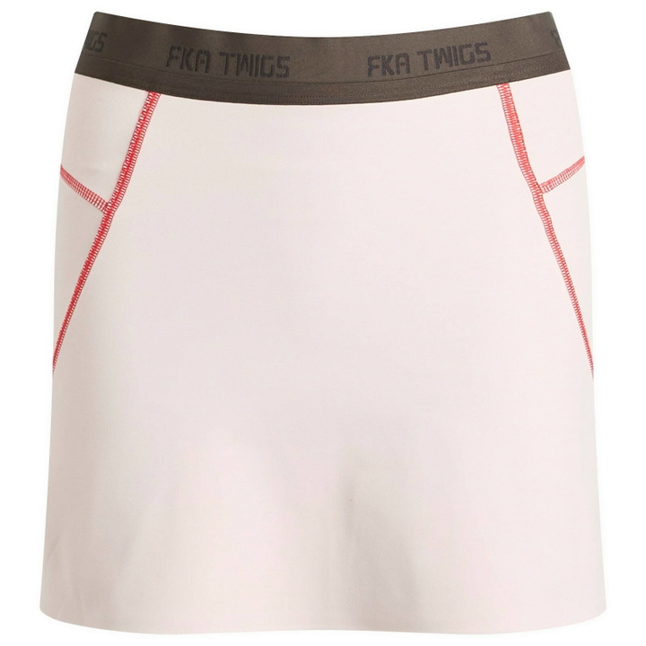 Photo: ON Women's x FKA Twigs Studio Skort in Lily