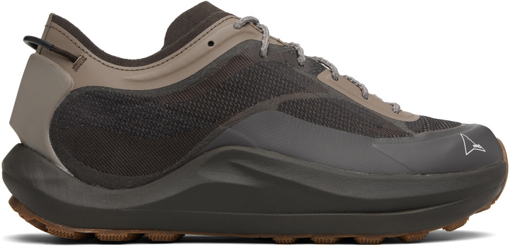 Photo: ROA Brown Sella Sneakers