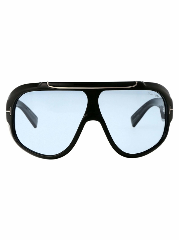 Photo: Tom Ford Eyewear Rellen Sunglasses