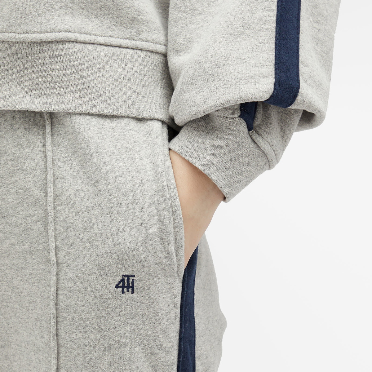 4th & Reckless Women's Betty Sweatpants in Grey