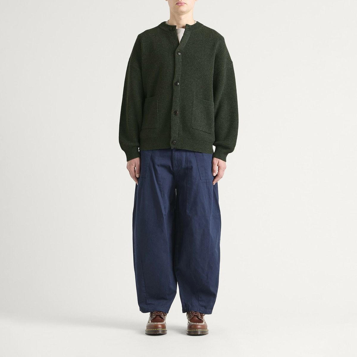 FrizmWORKS Men's Heavy Wool Round Cardigan in Forest Green