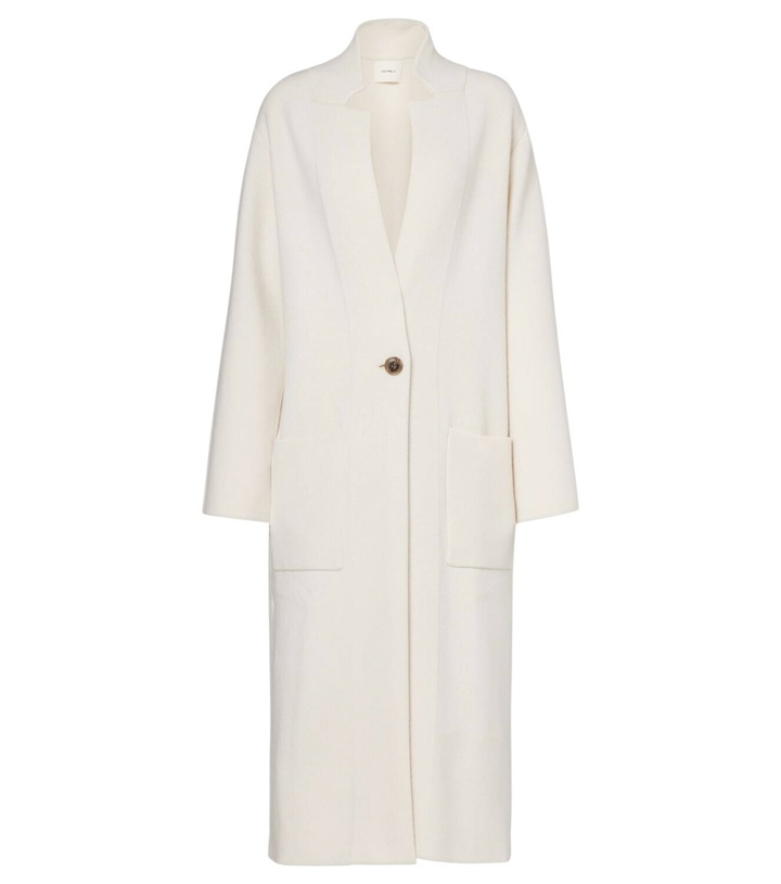 Photo: Lisa Yang Amie cashmere coat