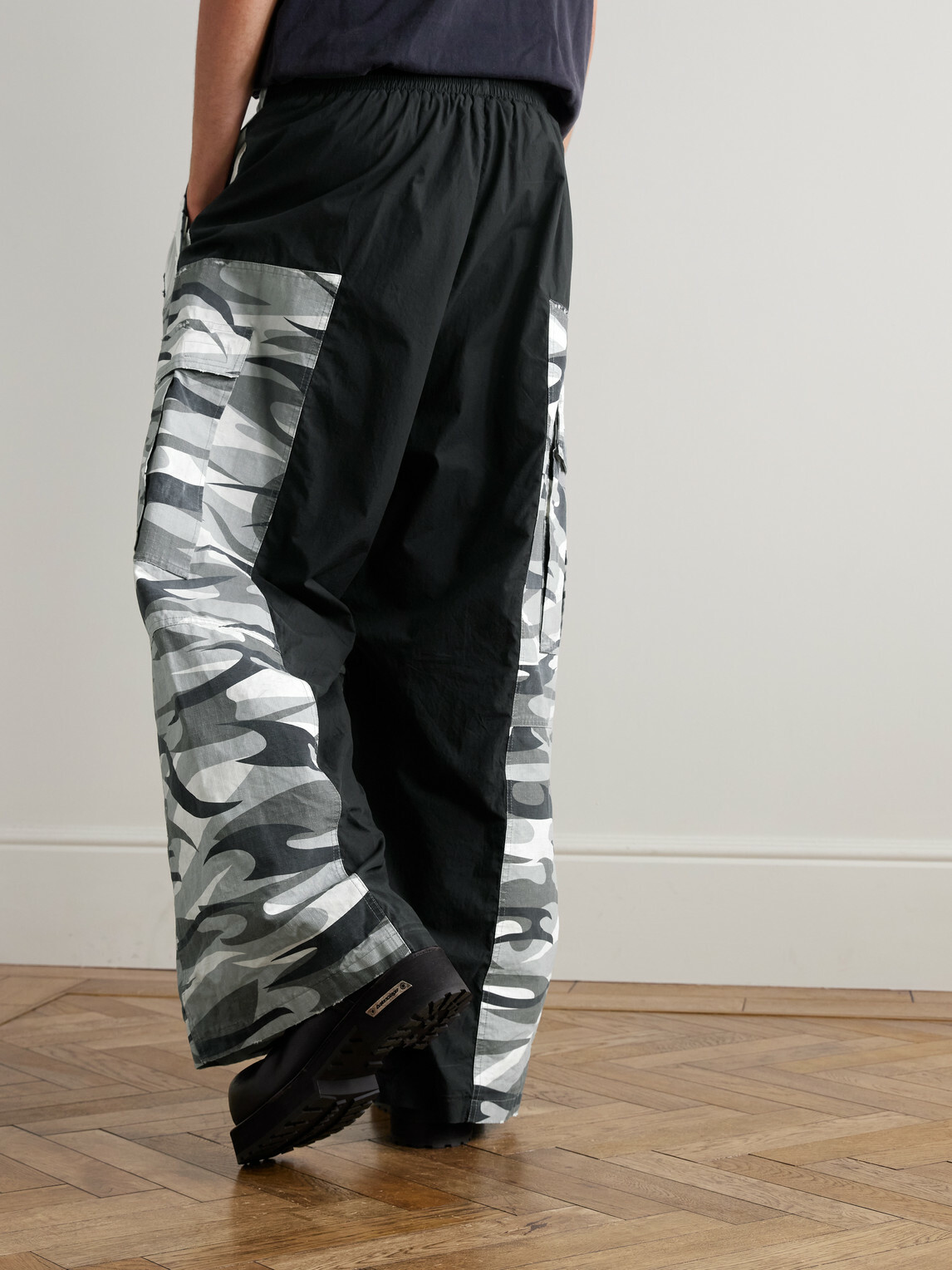 Balenciaga - Wide-Leg Panelled Cotton-Poplin and Camouflage-Print Ripstop Cargo Track Pants - Black