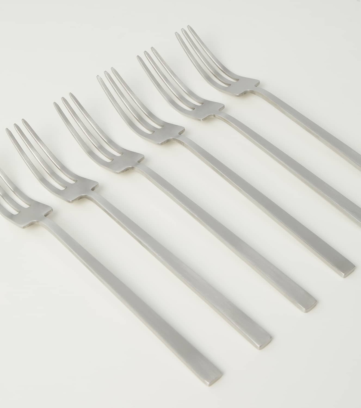 101 Copenhagen Kogei 24-piece brushed steel flatware set