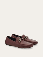 Ferragamo Mens Gancini ornament driver in Red