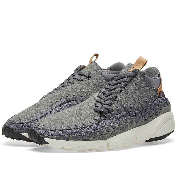 Photo: Nike Air Footscape Woven Chukka SE