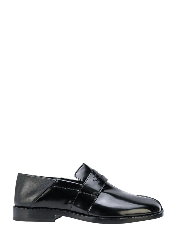 Photo: Maison Margiela Tabi Leather Loafers