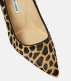 Manolo Blahnik BB 90 giraffe-printed calf hair pumps