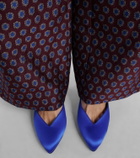 Herbert Levine Not Half Bad 95 satin pumps