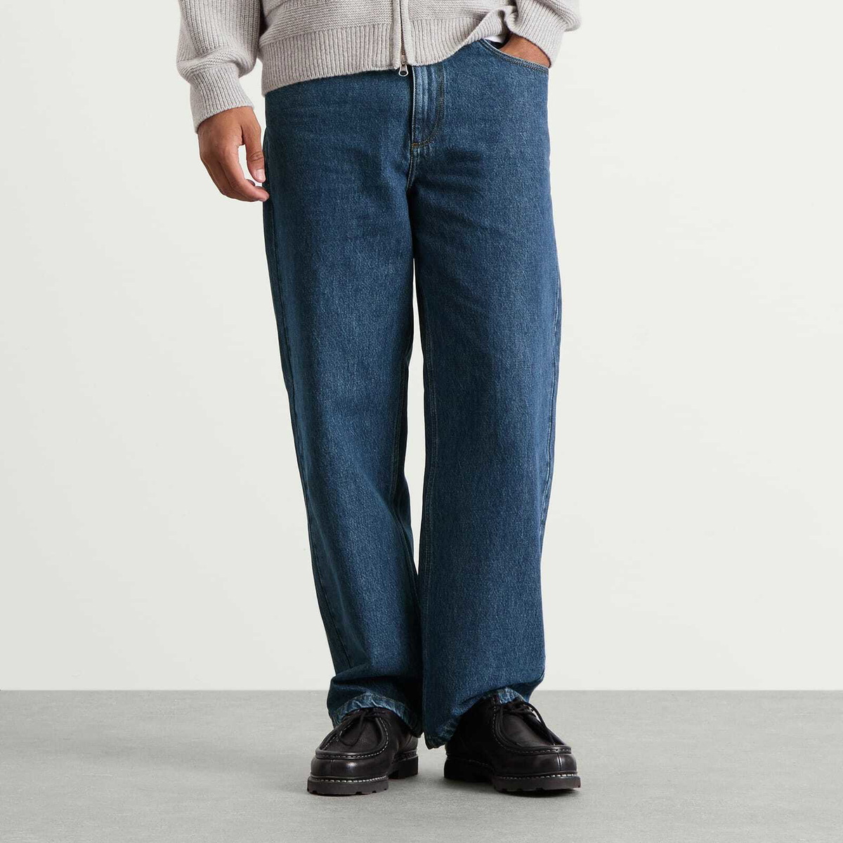 Wax London Men's Felix Loose Fit Jean in 90S Blue Wash