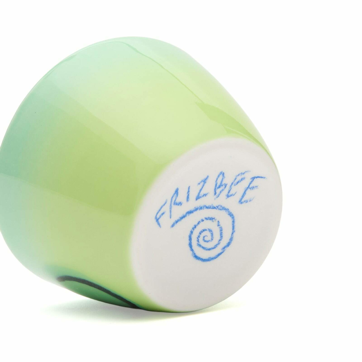 Frizbee Ceramics Super Cup Kawaii - 75ml in Light Green Pomme Gradient Smile 