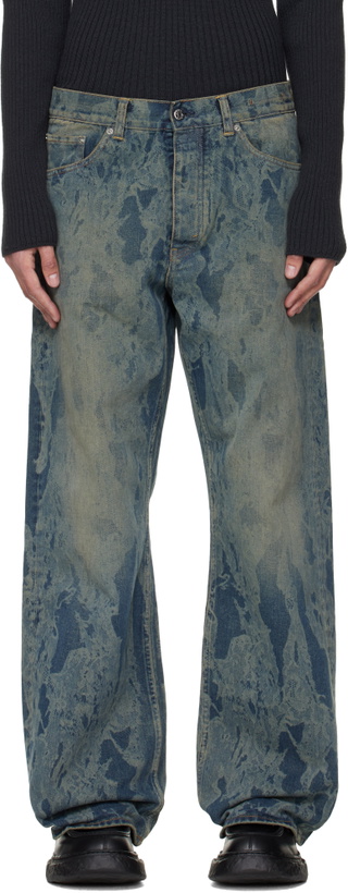 Photo: HOPE Blue Criss Jeans