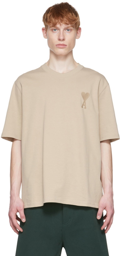 Photo: AMI Paris Beige Ami De Cœur T-Shirt