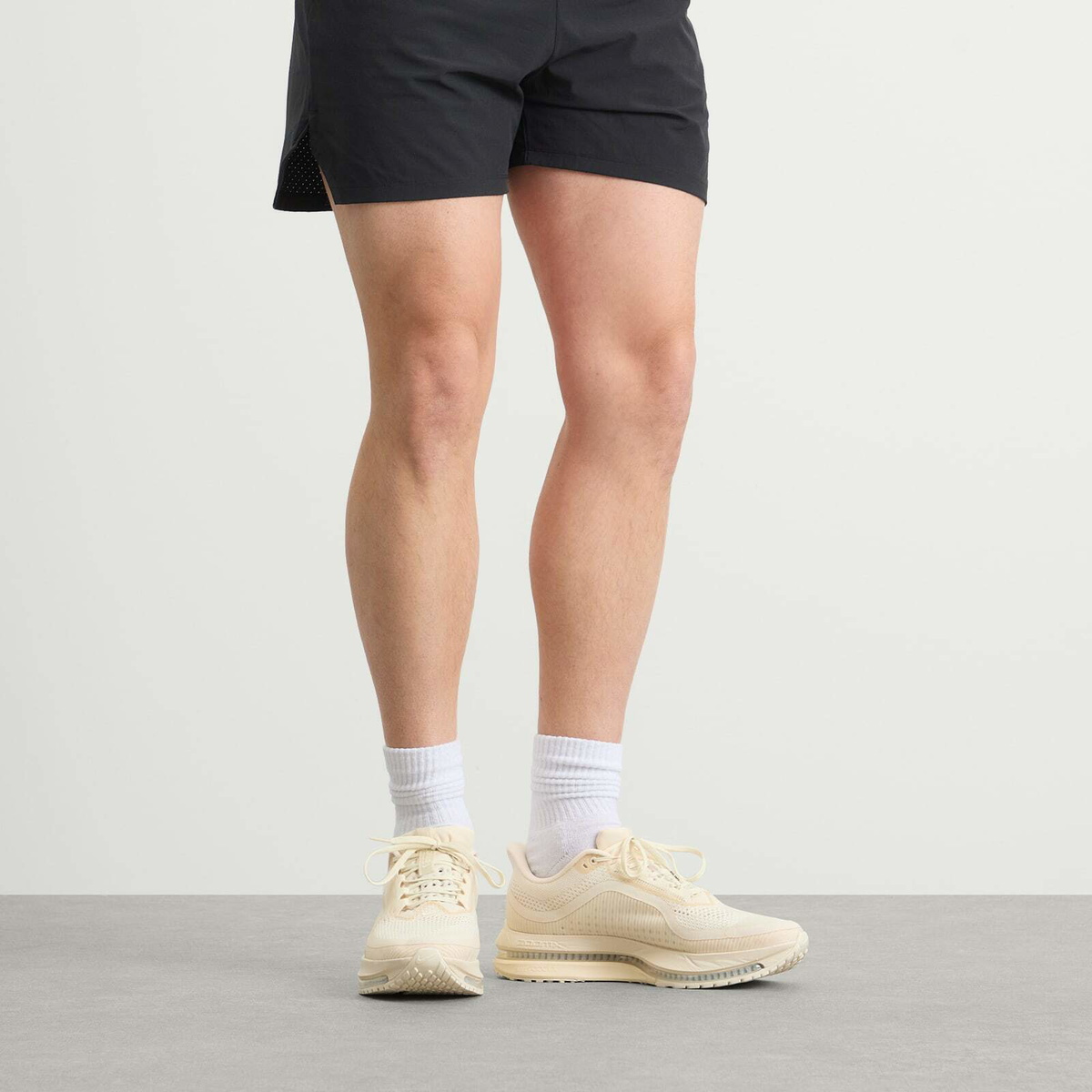 Nike Pegasus Premium Sp Sneaker in Natural/Mushroom/Black