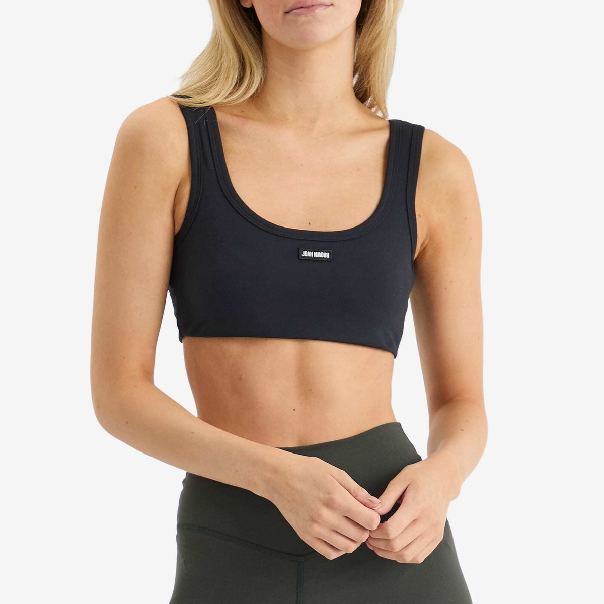 Joah Brown Women's Scoop Neck Smoothing Bra Top in Onyx