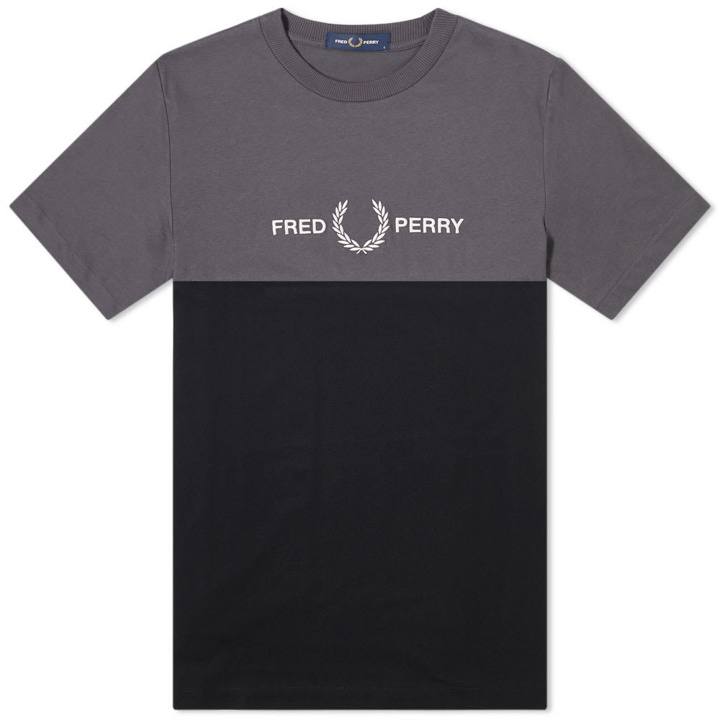 Photo: Fred Perry Authentic Block Logo Tee
