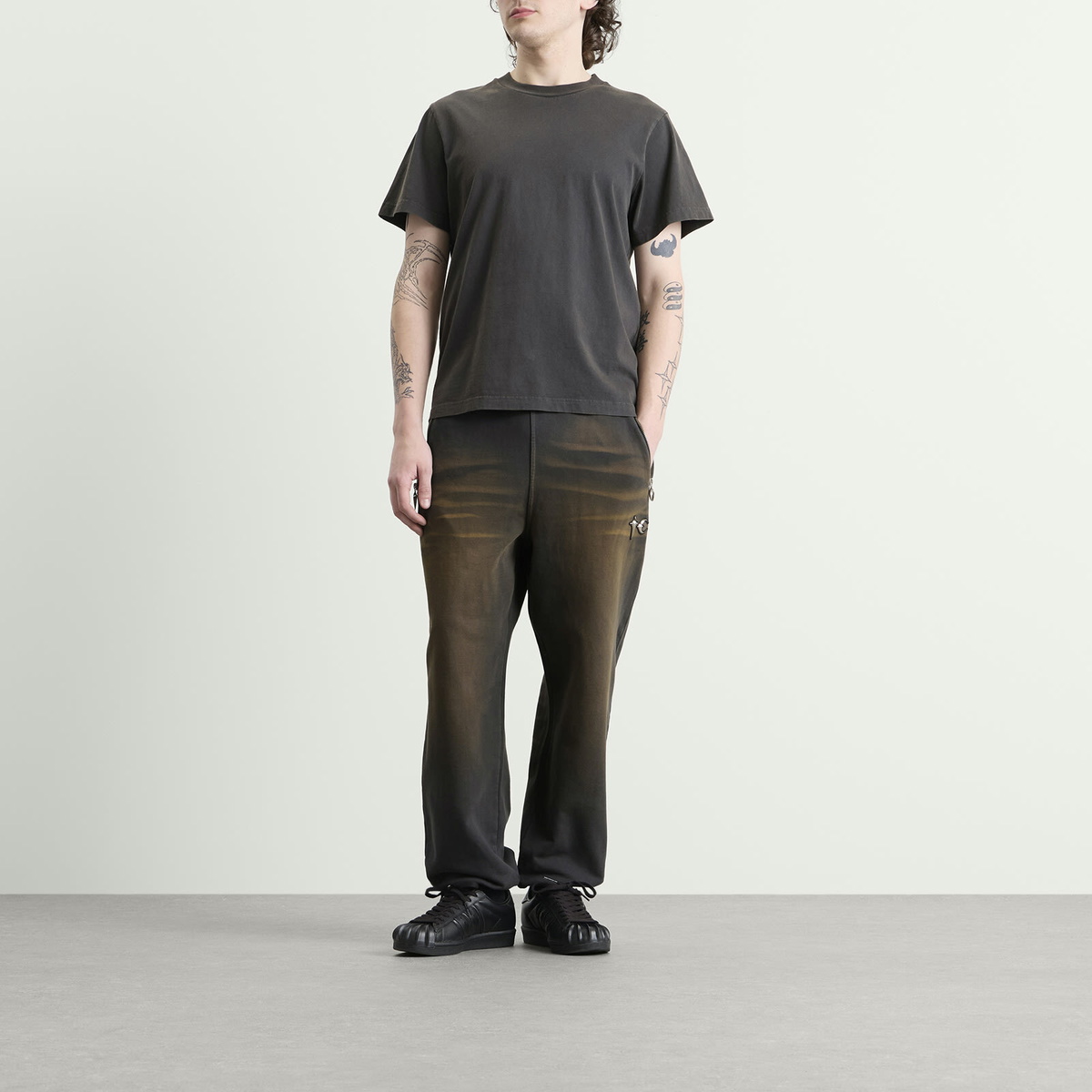 Thug Club Men's Faded Sweatpant in Rust Black