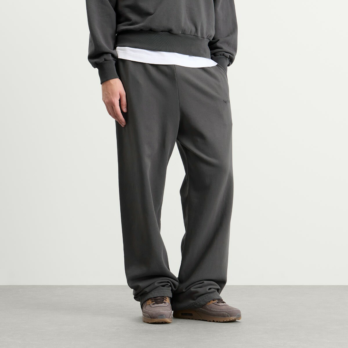 No Problemo Men's Mini Problemo Straight Sweatpant in Iron