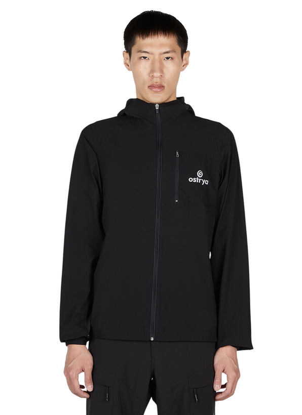 Photo: Ostrya Skarn Windbreaker Jacket