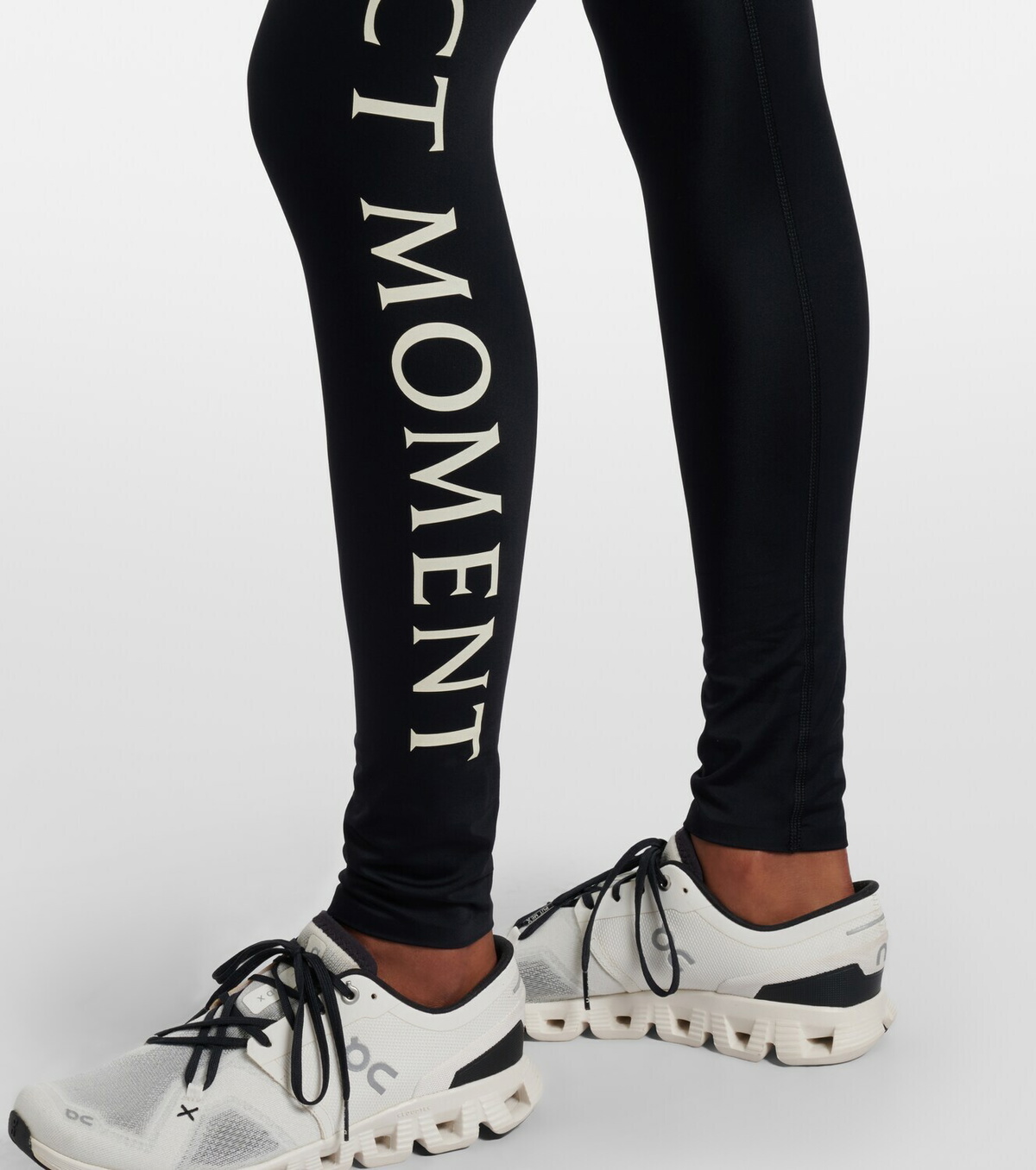 Perfect Moment Logo technical leggings