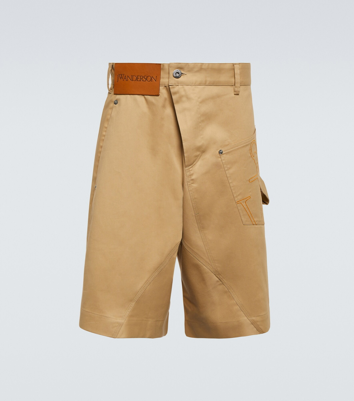 【送料&関税込】J.W. Anderson Shorts In Brown Cotton Denim shorts in brown - JW Anderson | Mytheresa