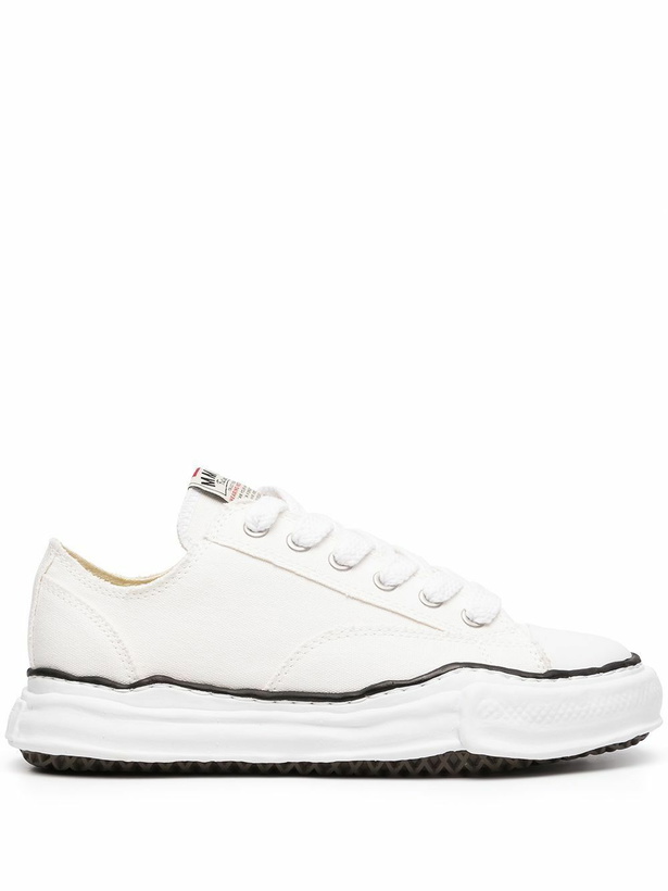 Photo: Maison MIHARA YASUHIRO White Peterson Original Sole Sneakers