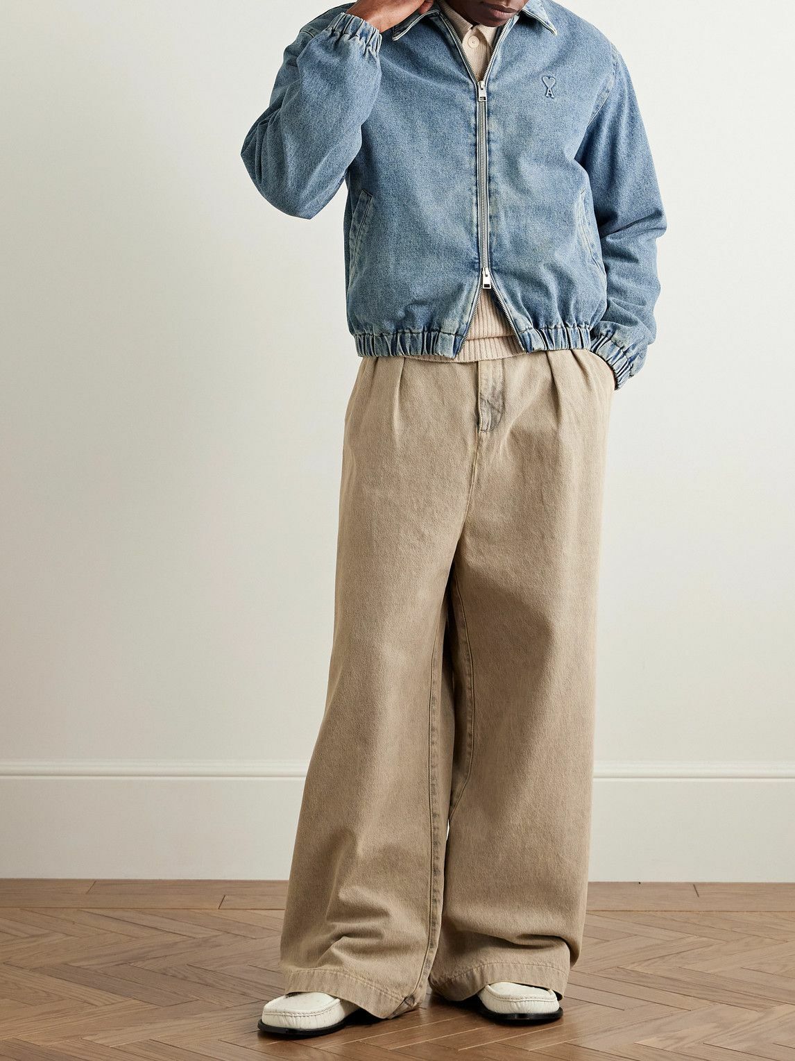 AMI PARIS ロゴ エンボス Padded デニム ボンバージャケット AMI PARIS - ADC Padded Logo-Embossed Denim Bomber Jacket