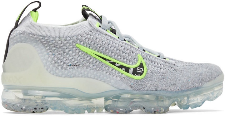Photo: Nike Grey & Green Air Vapormax 2021 FlyKnit Sneakers