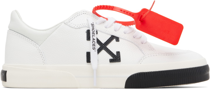 Photo: Off-White White Vulcanized Low Sneakers