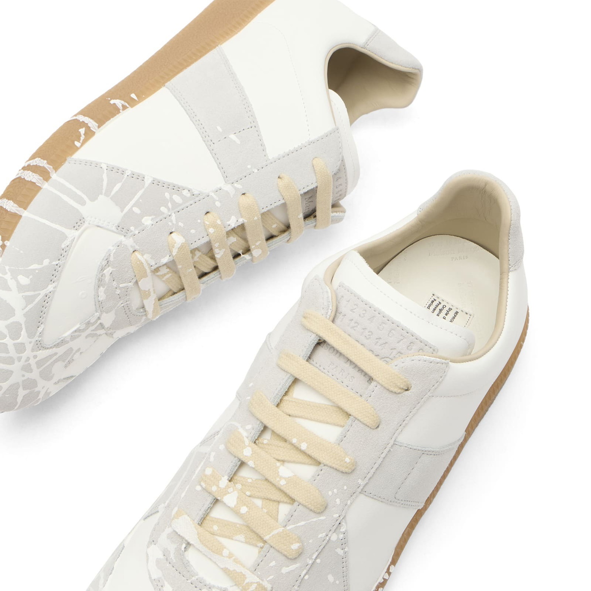 Maison Margiela Men's Replica Sneaker in White/Off White