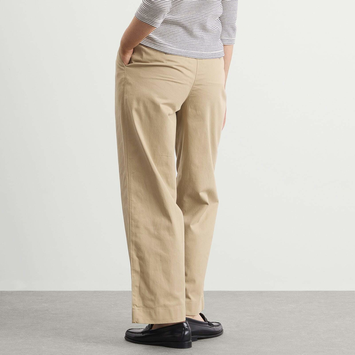 DUNST Women's Wide Chino Trousers in Beige