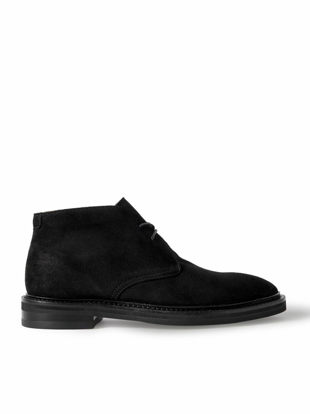 Photo: Mr P. - Lucien Suede Chukka Boots - Black
