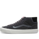 Vans UA OG Mid Skool LX Suede